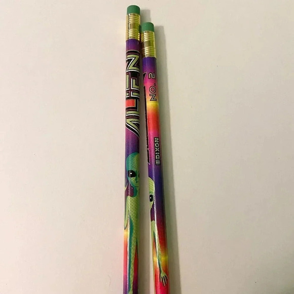 Lot of 2 Dixon NO 2 Alien Extraterrestrial UFO Pencil Unsharpened - Picture 12 of 13